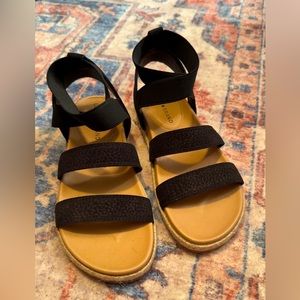 Lucky brand, size 6.5 black sandals. Never worn.